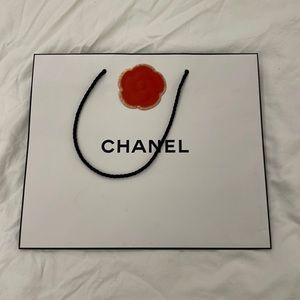 Chanel shopping bag